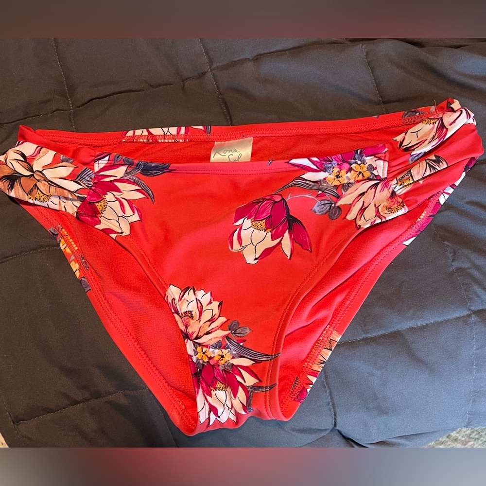 Kona Sol floral bathing suit bottoms